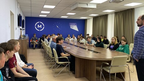 В ТТИТ прошла встреча студентов с сотрудником Пограничного управления ФСБ России